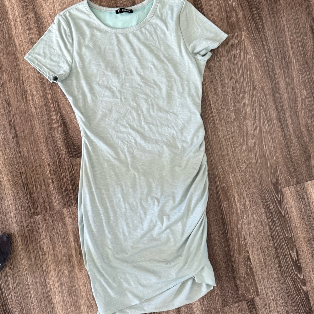 Light Green Short Sleeve Dress